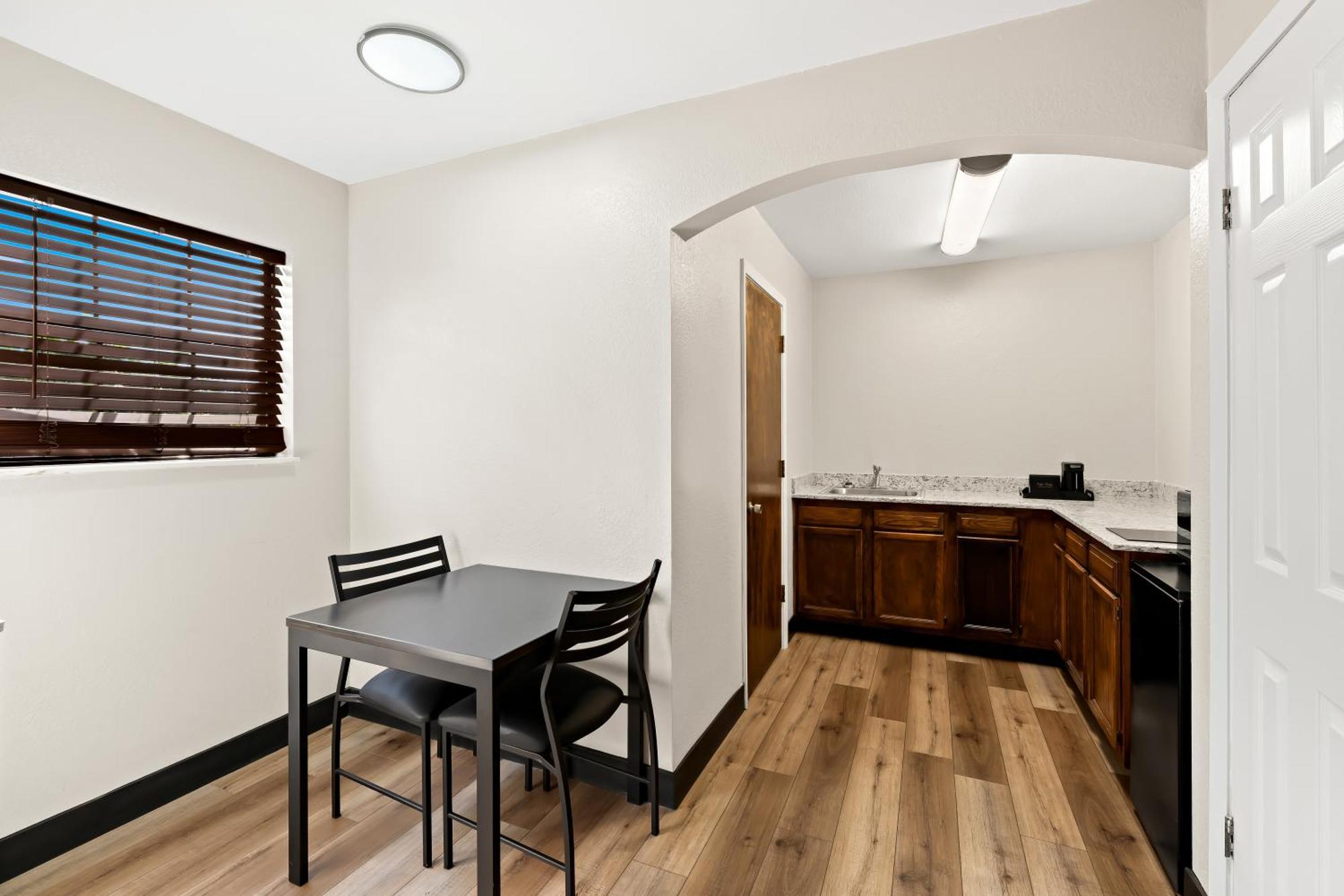 Quality Inn & Suites Dumas Buitenkant foto