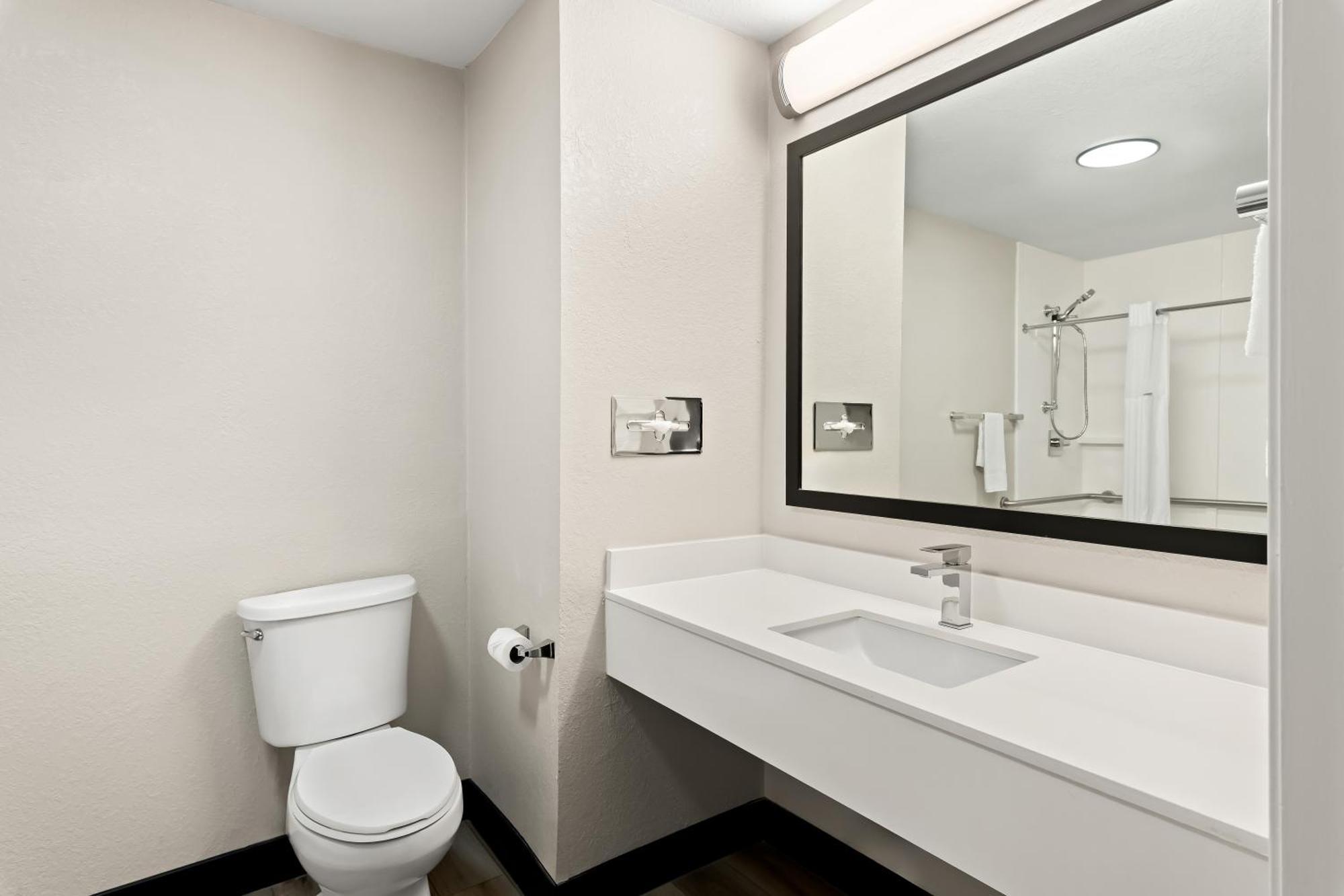 Quality Inn & Suites Dumas Buitenkant foto