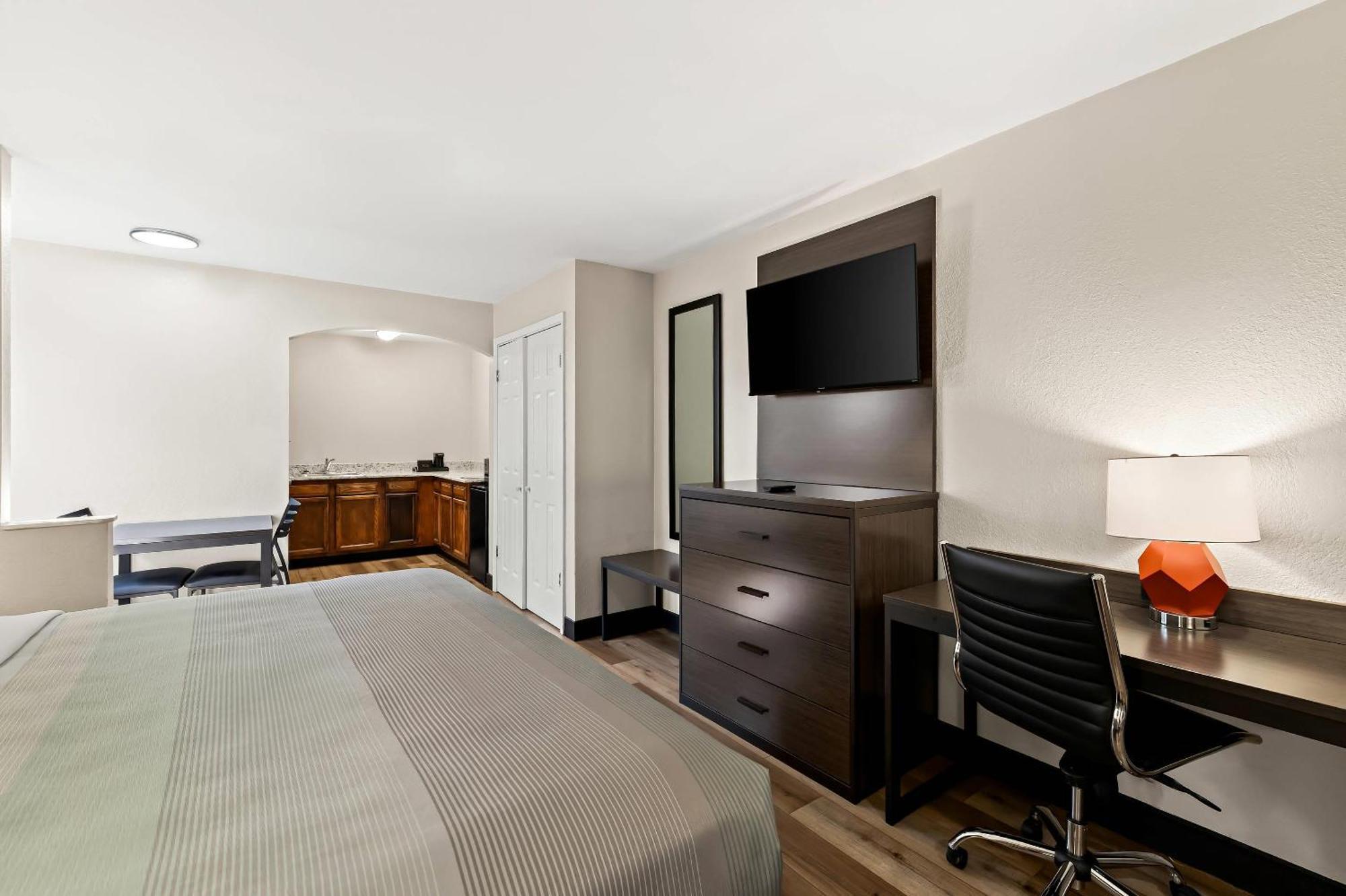 Quality Inn & Suites Dumas Buitenkant foto