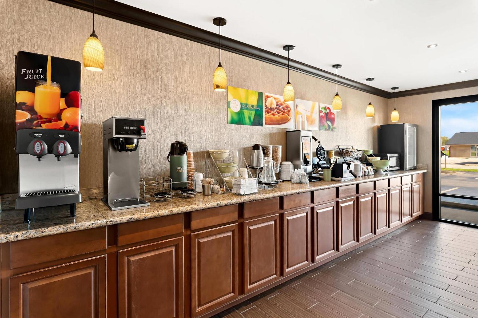 Quality Inn & Suites Dumas Buitenkant foto